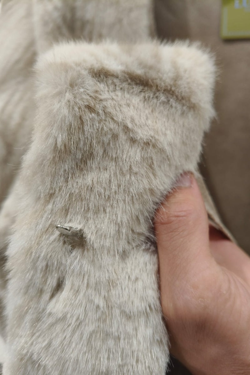 Manteau long premium fausse fourrure avec poches
