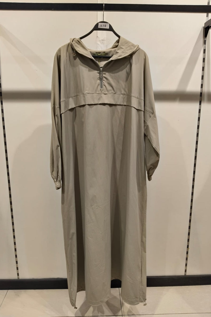 Robe longue unie avec zip et capuche et poches
