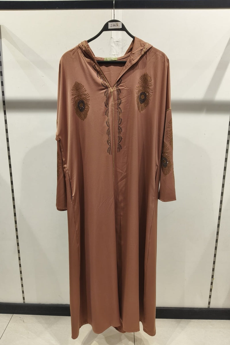 Robe longue uni élégante avec strass et capuche