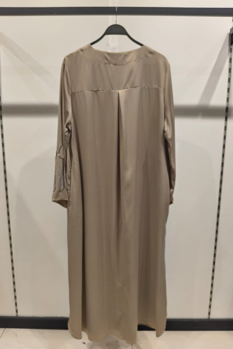 Abaya longue unie avec magnifique strass