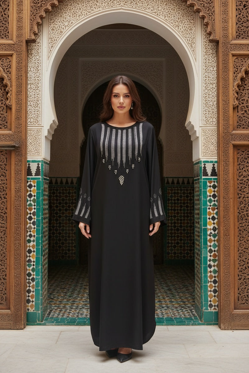 Abaya longue unie avec magnifique strass