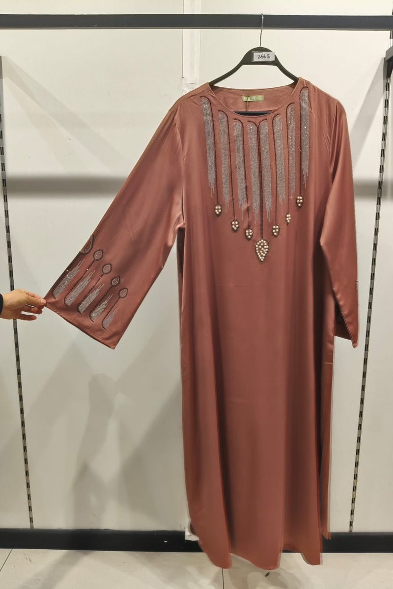 Abaya longue unie avec magnifique strass