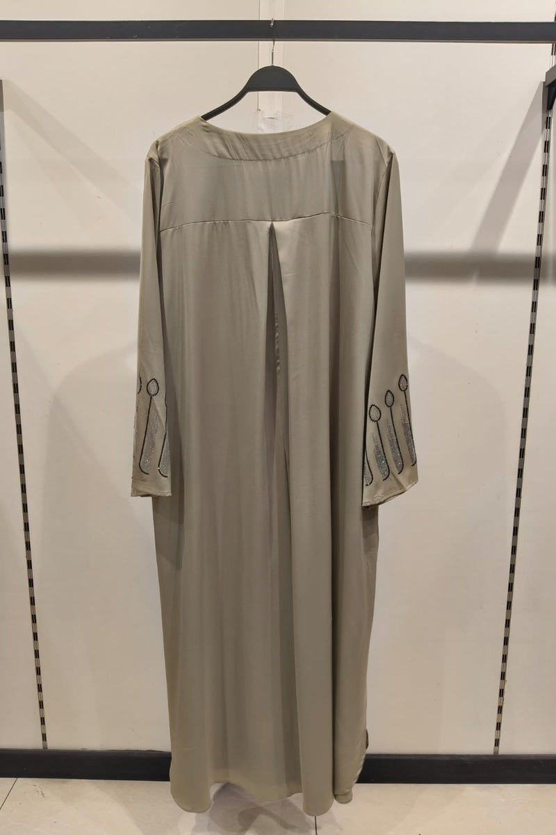 Abaya longue unie avec magnifique strass
