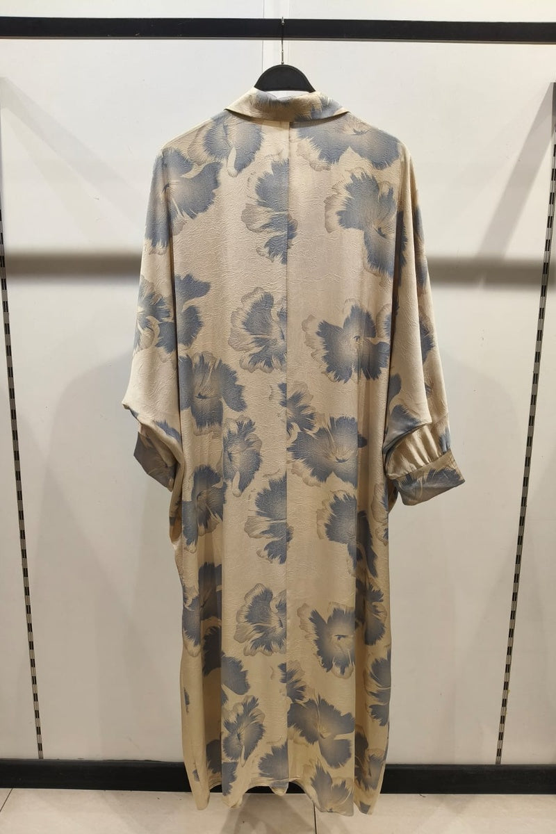 Robe longue fluide imprimée fleurie manches papillons avec col chemise