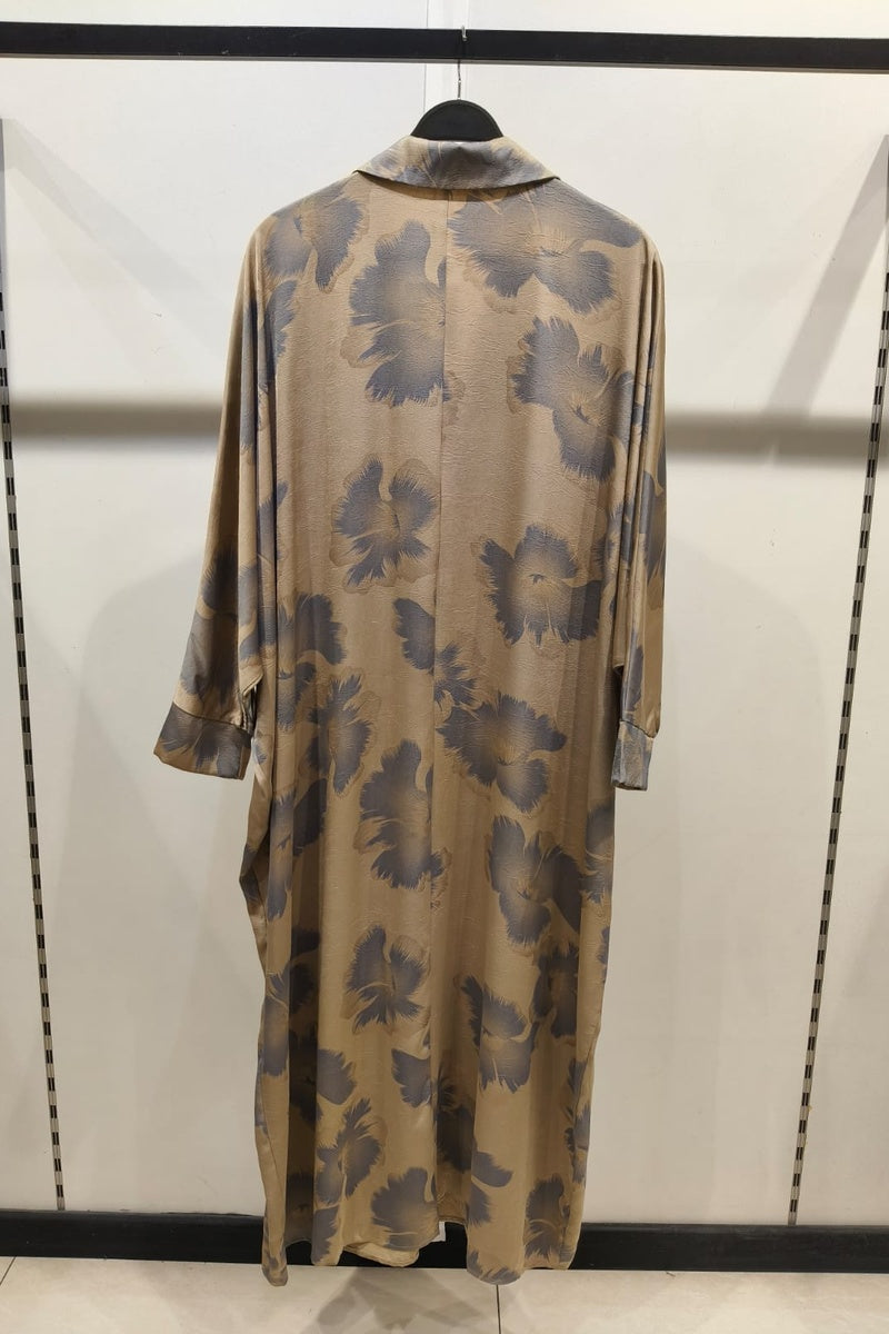 Robe longue fluide imprimée fleurie manches papillons avec col chemise