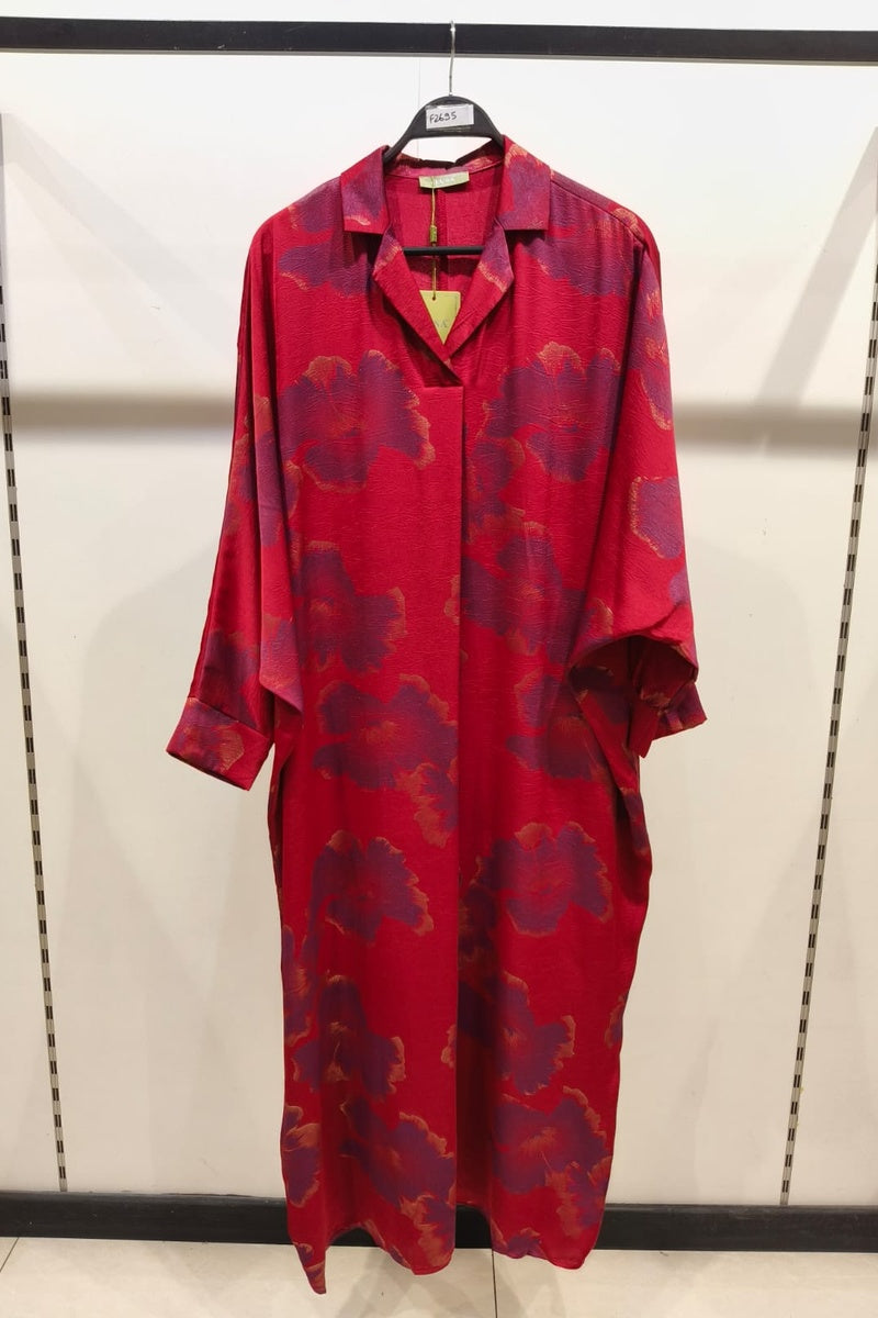 Robe longue fluide imprimée fleurie manches papillons avec col chemise