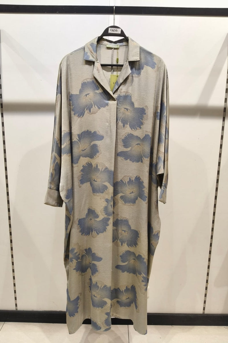 Robe longue fluide imprimée fleurie manches papillons avec col chemise