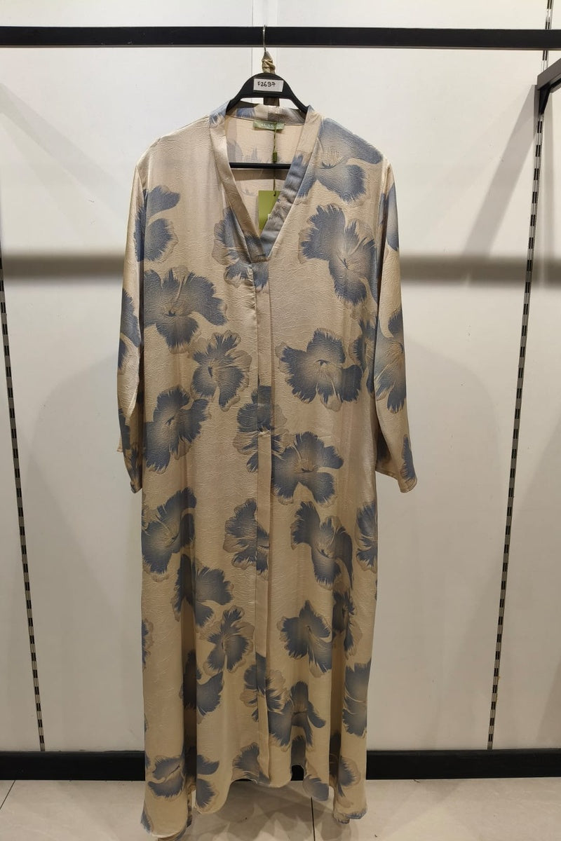 Robe longue fluide imprimée fleurie col V avec ceinture