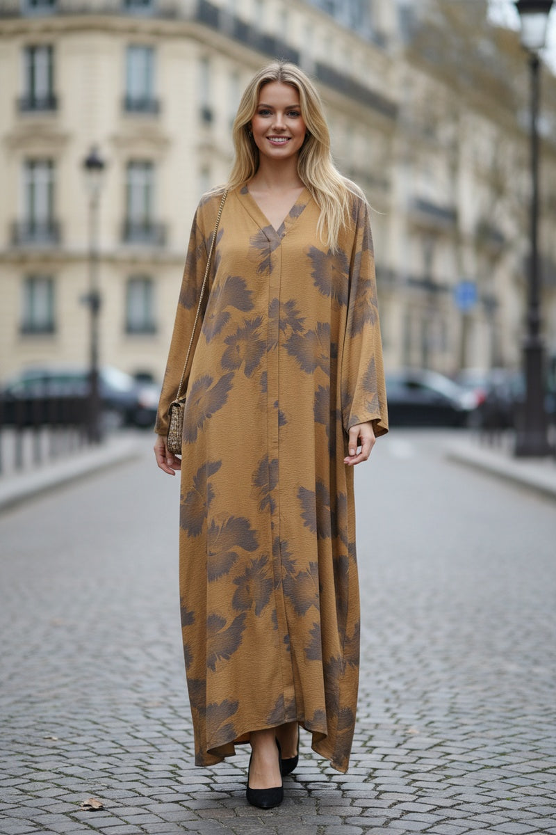 Robe longue fluide imprimée fleurie col V avec ceinture