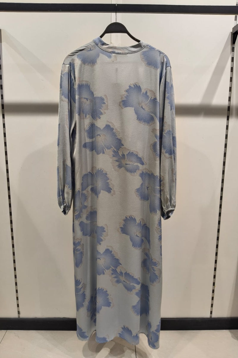 Robe longue imprimée fleurie avec boutons de décor