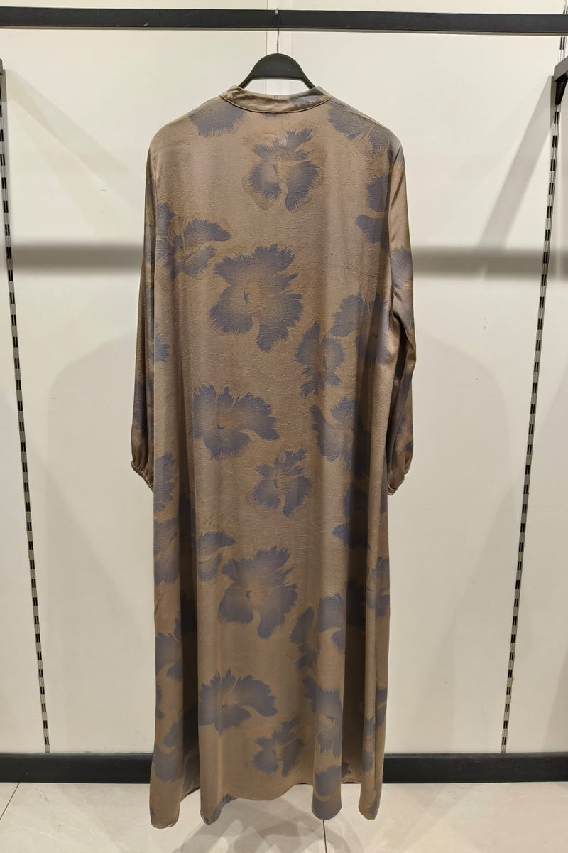 Robe longue imprimée fleurie avec boutons de décor