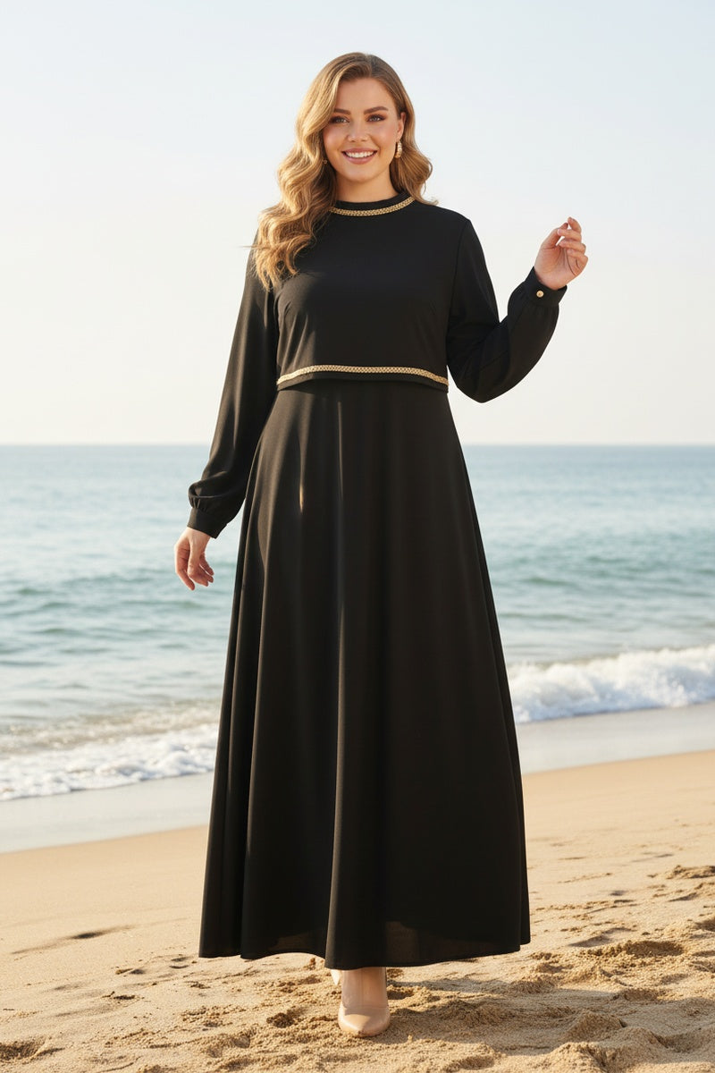 Robe longue unie élégante super évasée avec strass et doublure
