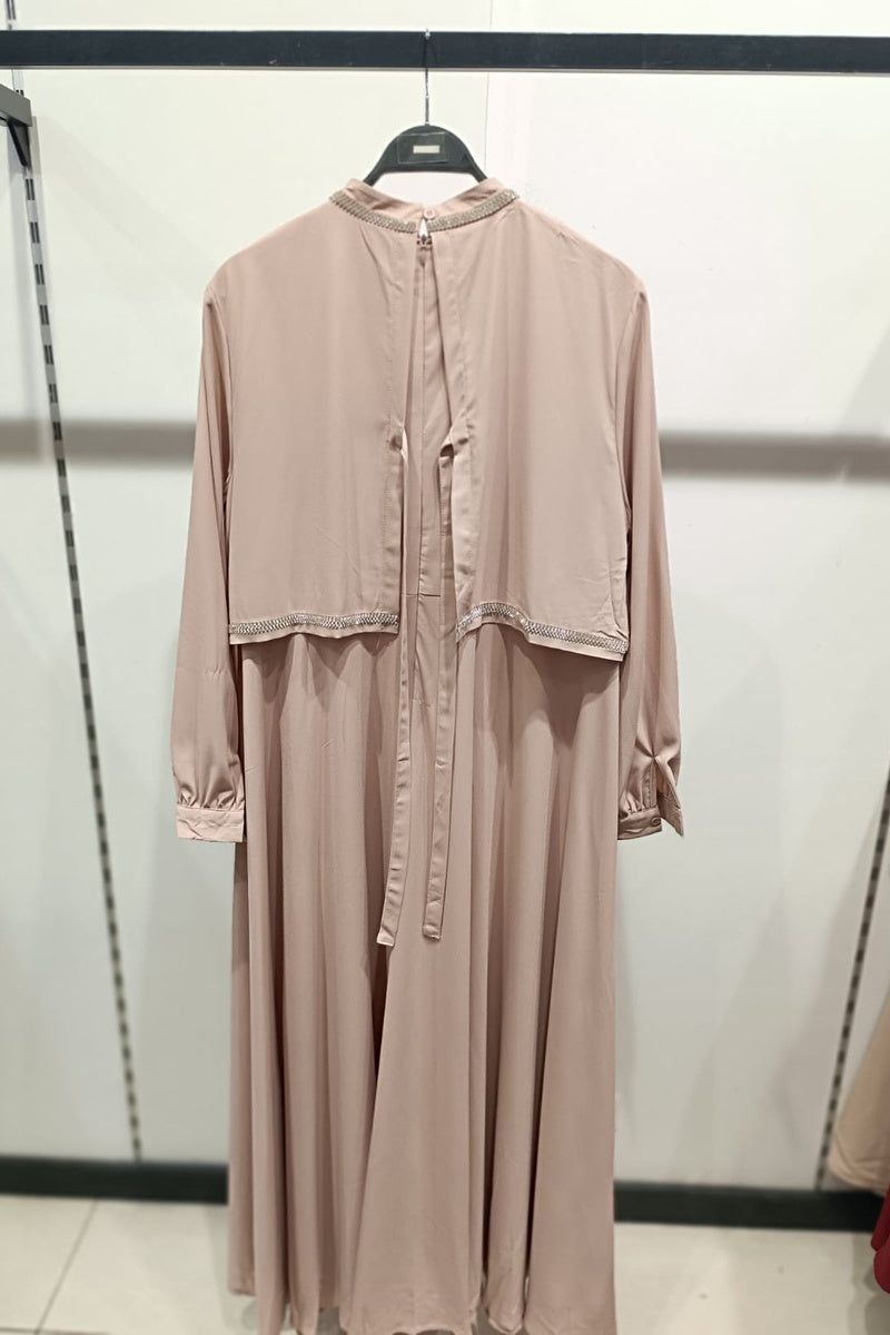 Robe longue unie élégante super évasée avec strass et doublure