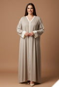 Robe longue unie avec broderie et strass