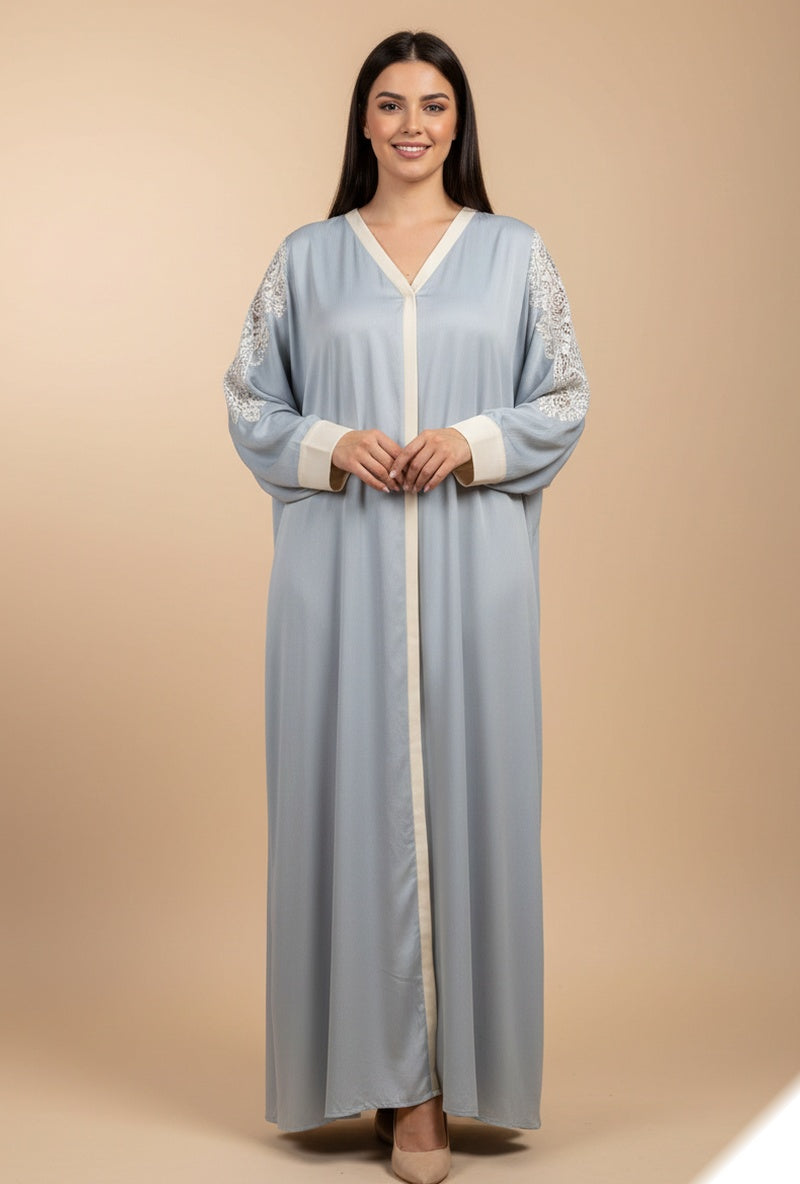 Robe longue unie avec broderie et strass