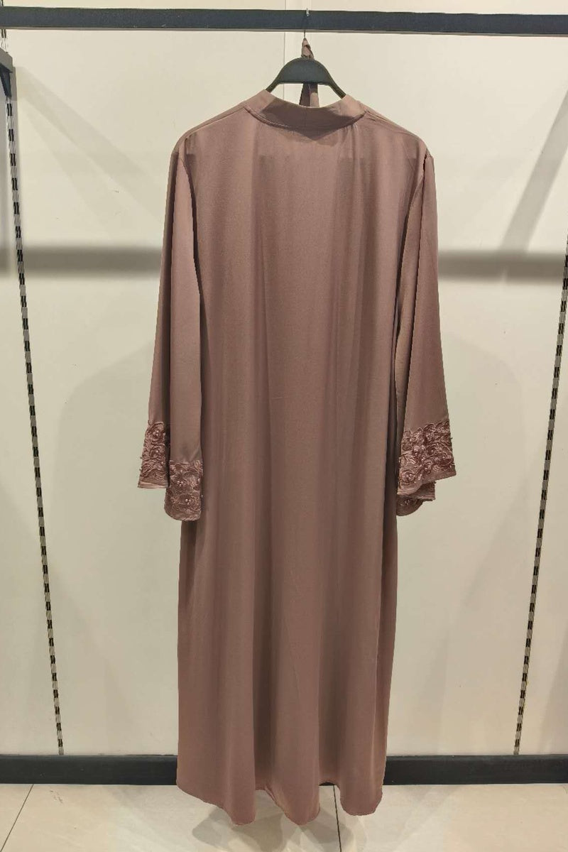 Abaya longue unie avec broderie fleurie perlée