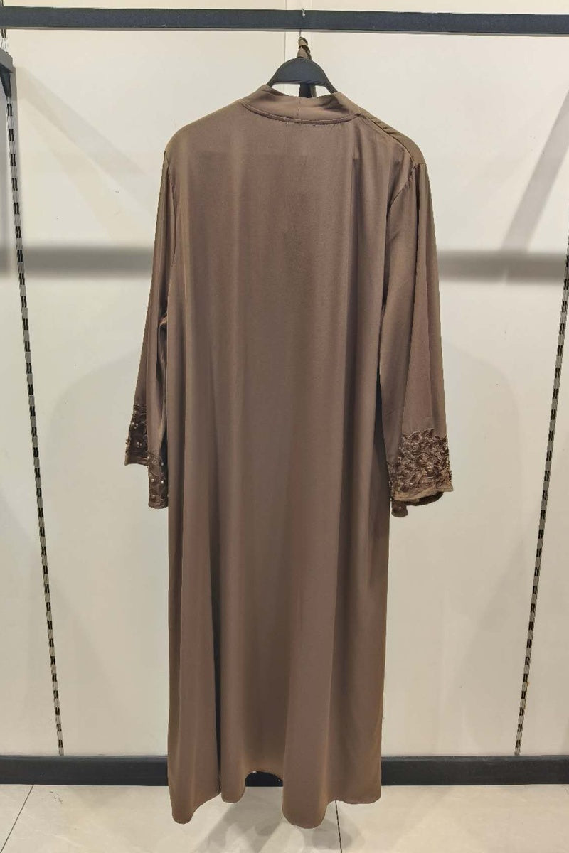 Abaya longue unie avec broderie fleurie perlée