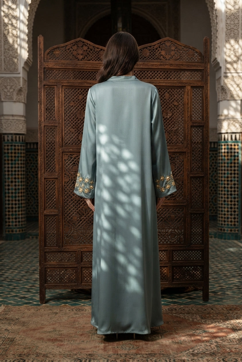 Abaya longue unie avec broderie fleurie perlée