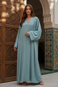 Abaya longue unie avec broderie strass et ceinture