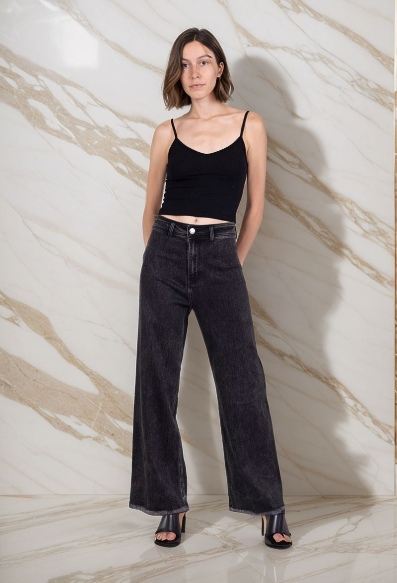 Jean coupe droite stretch effiloché avec 2 poches arrières T34-T42