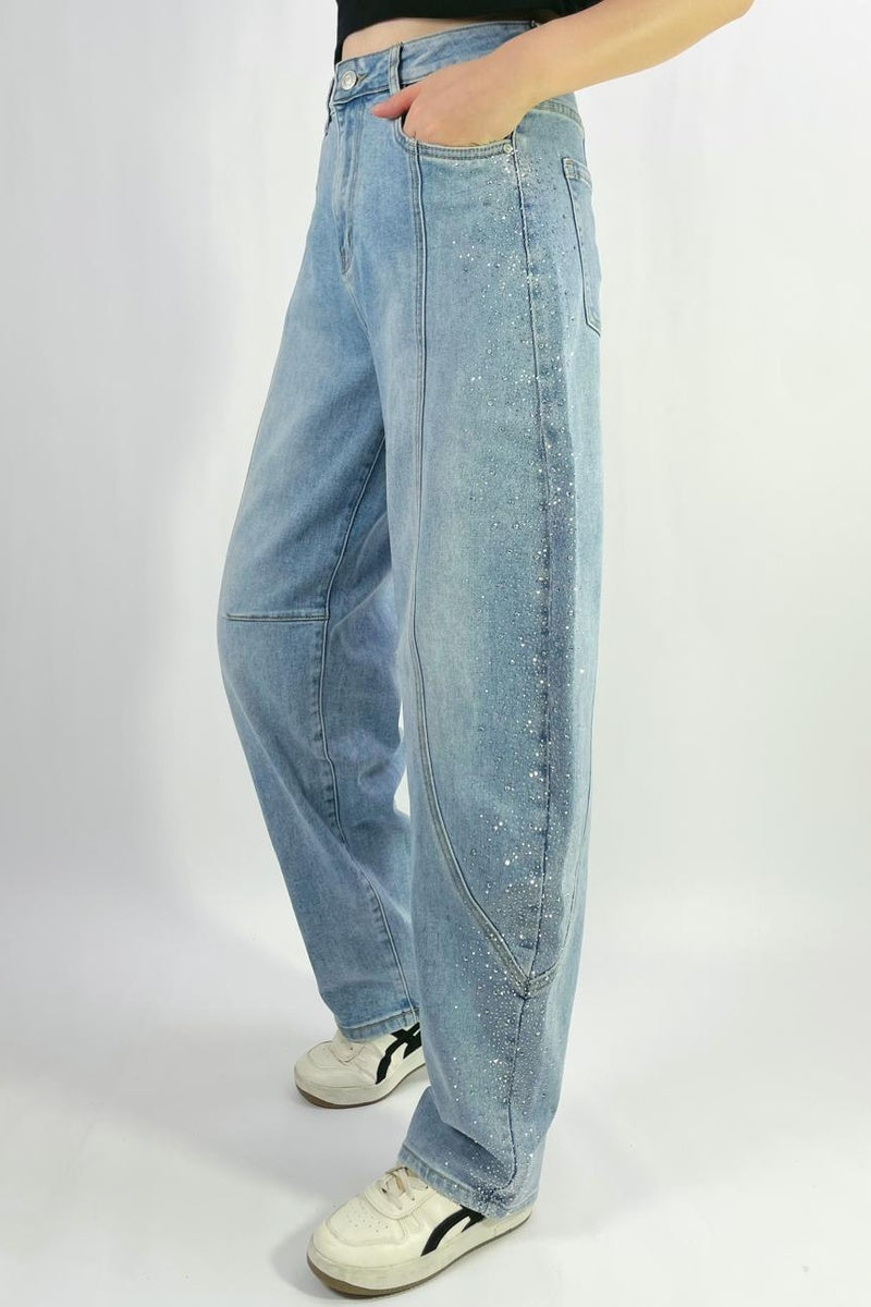 Jean barrel large stretch délavé à strass latéraux T36-T46