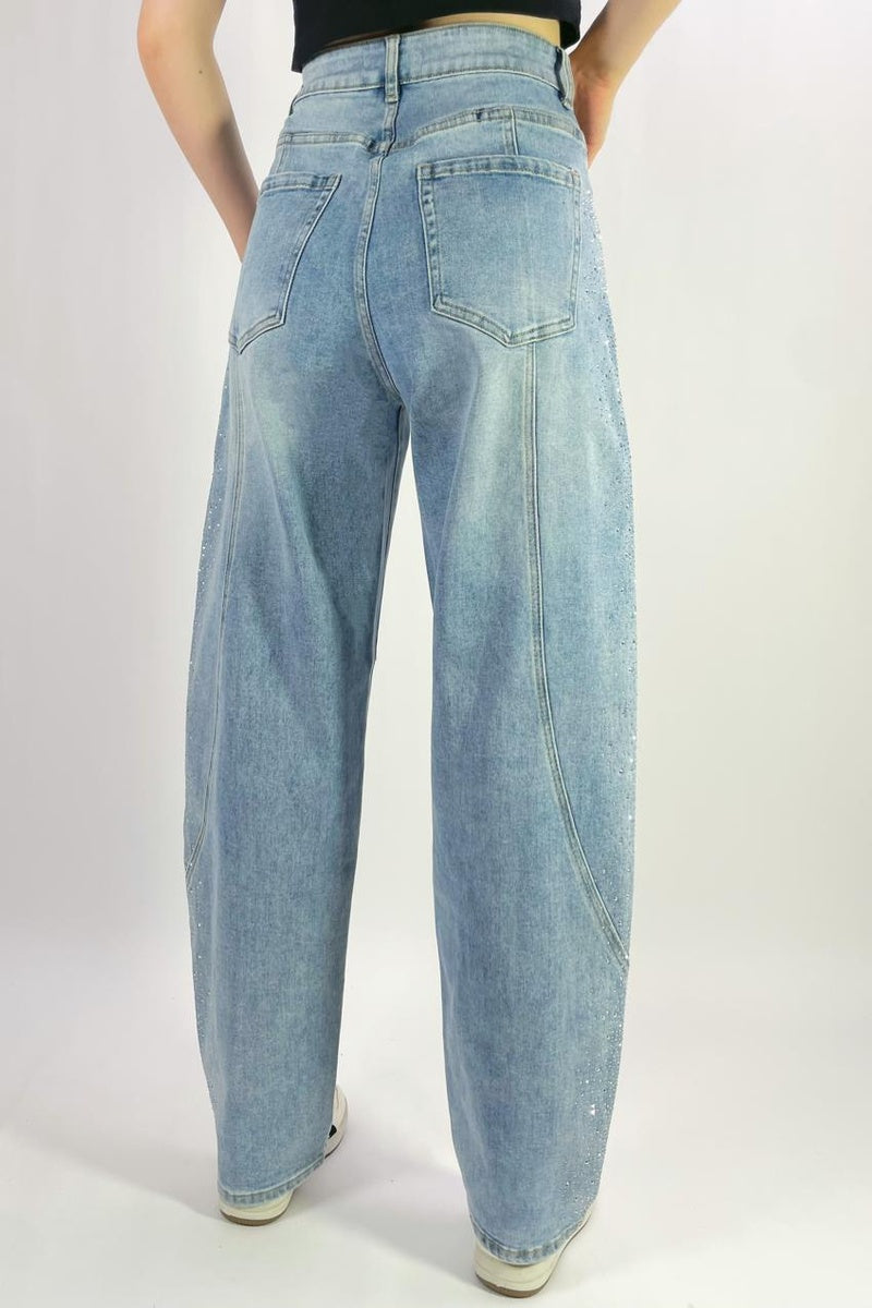 Jean barrel large stretch délavé à strass latéraux T36-T46