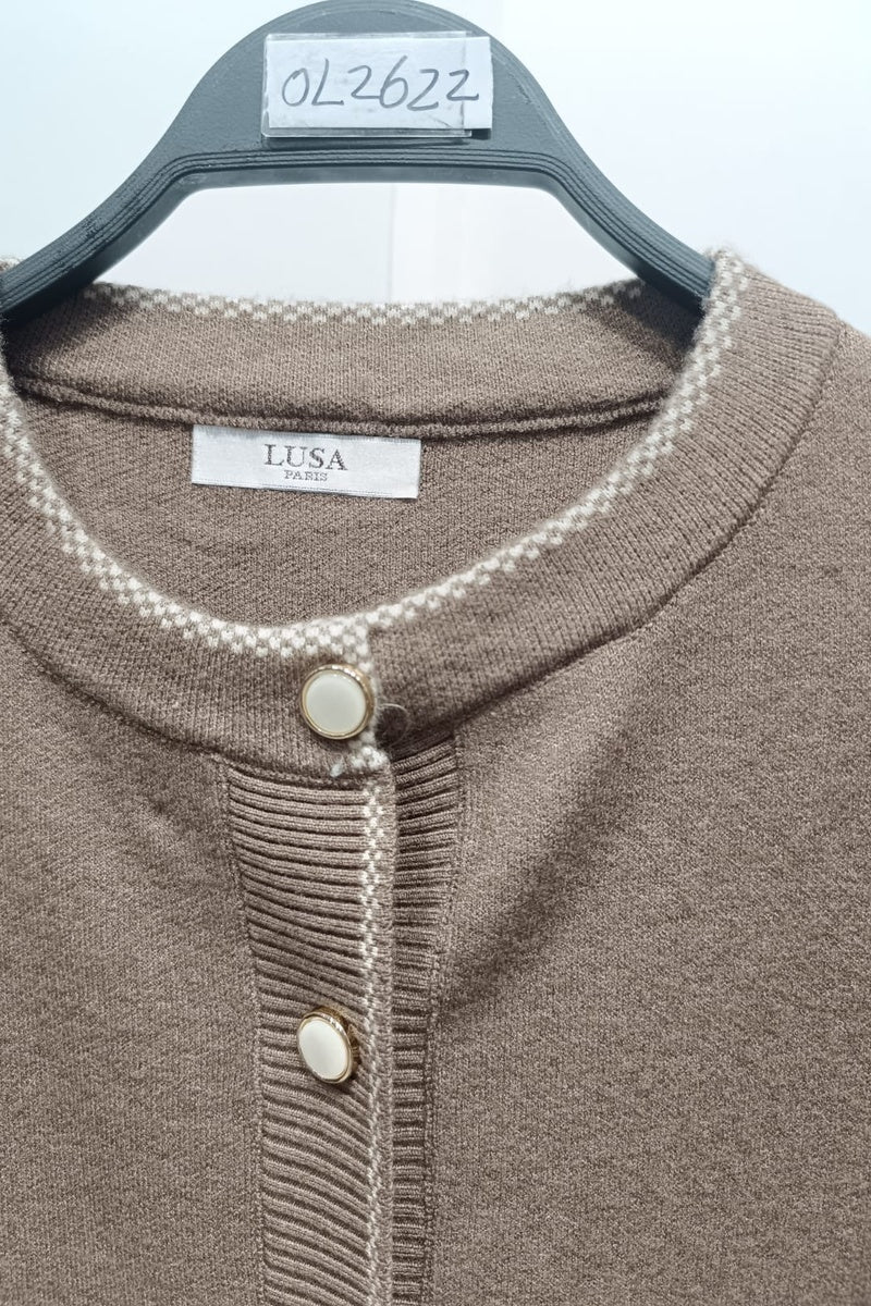 Gilet uni avec poches boutonné en maille fine