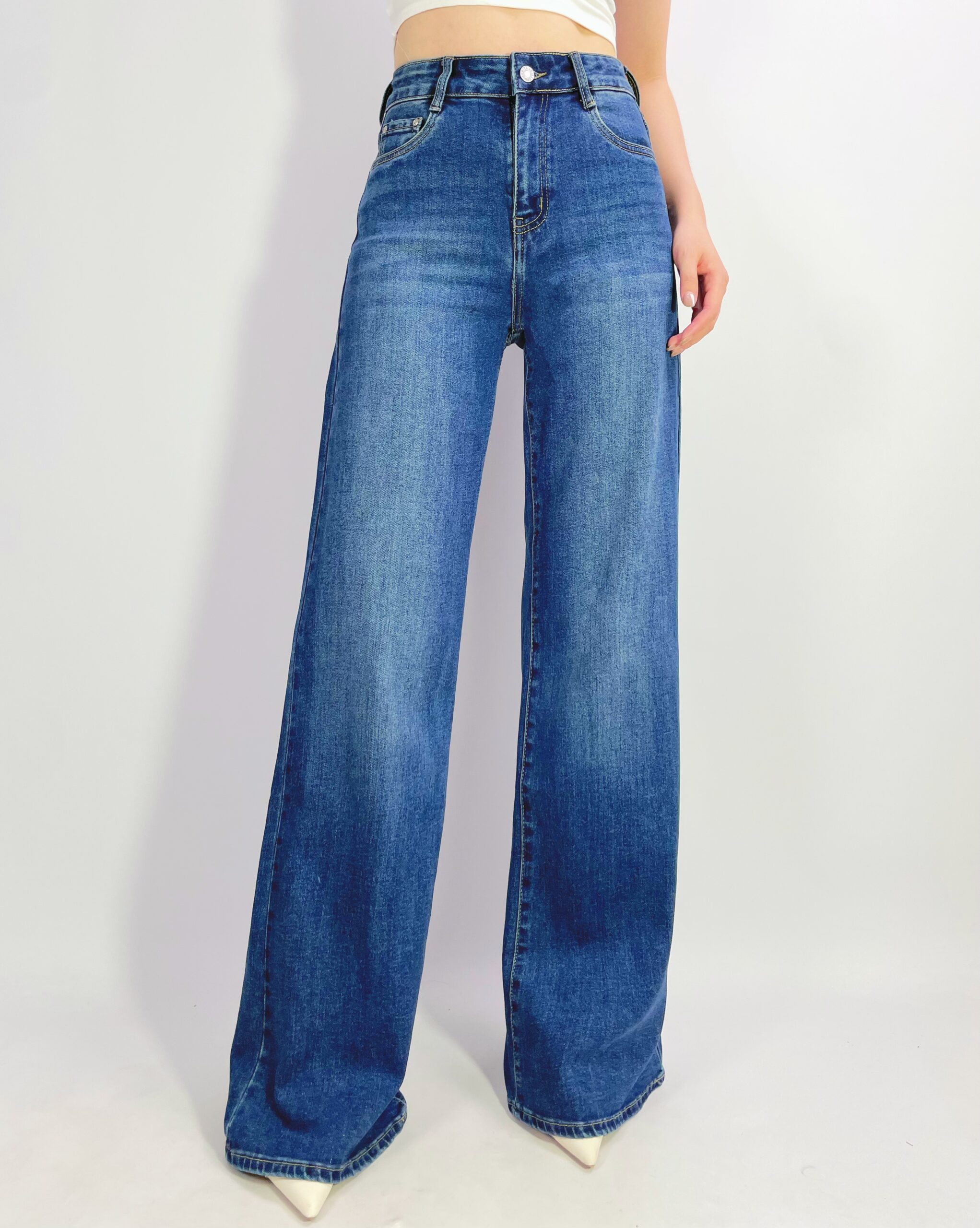 L8852_BLEU_(1)