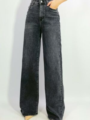 Jean coupe droite strech à 5 poches T36-T46 L8845