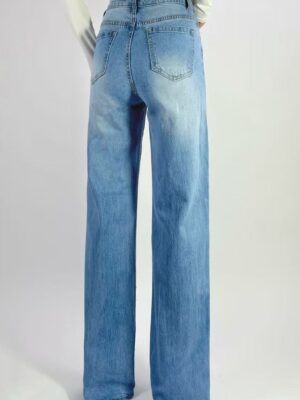 Jean premium coupe droit délavé T36-T46 L8869